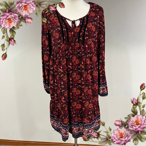 Old Navy Dresses & Skirts - Old Navy Floral‎ and deer print long sleeve Dress size petite small